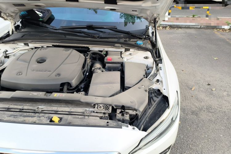 Used Volvo S60 2020 T4 Zhiyuan Luxury Edition Engine Bay Left