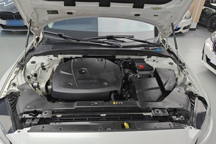 Used Volvo S60 2020 T4 Zhiyuan Luxury Edition Engine Bay