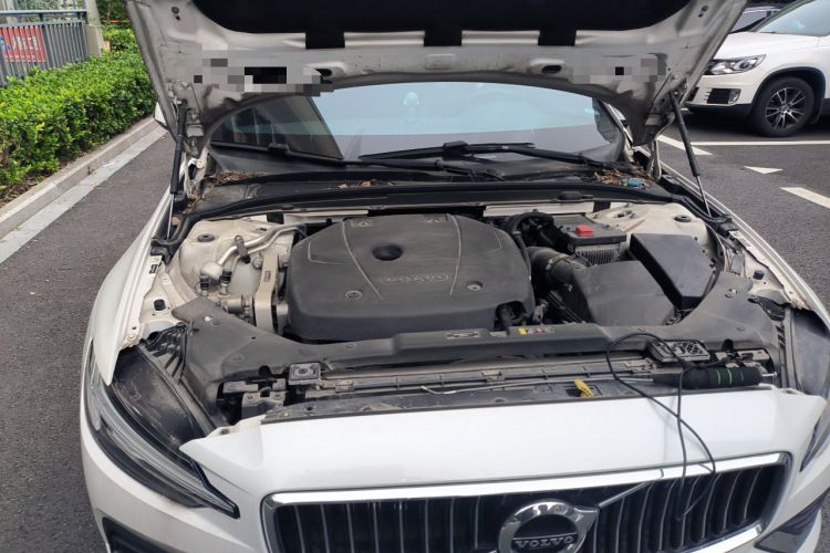 Used Volvo S60 2020 T4 Zhiyi Luxury Edition Engine Bay Right