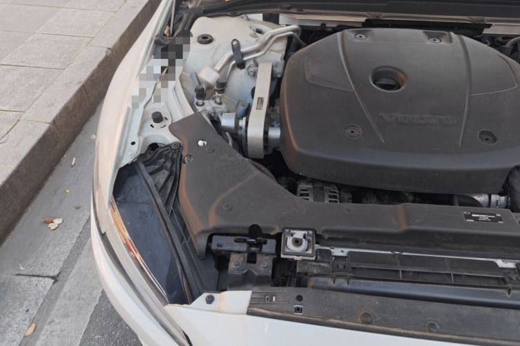 Used Volvo S60 2020 T4 Zhiyi Luxury Edition Engine Bay Right