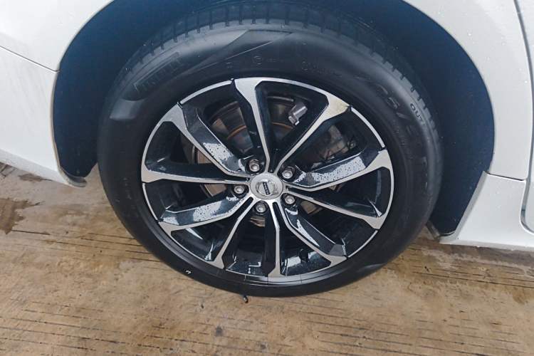 Used Volvo S60 2020 T4 Zhiyi Luxury Edition Exterior 5