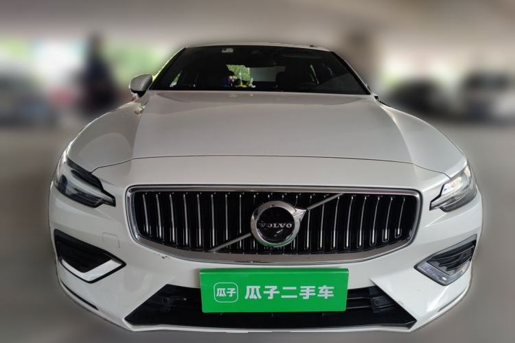 Used Volvo S60 2020 T4 Zhiyi Luxury Edition Front