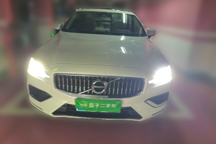 Used Volvo S60 2020 T4 Zhiyuan Luxury Edition Front