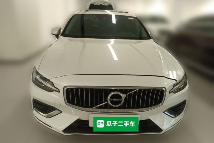 Used Volvo S60 2020 T3 SmartDrive Luxury Edition Front