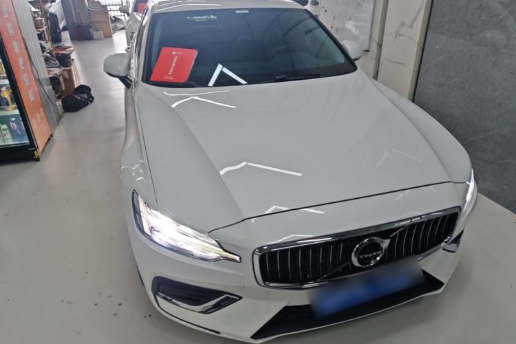Used Volvo S60 2020 T4 Zhiyuan Luxury Edition Front