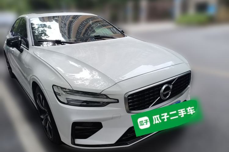Used Volvo S60 2020 T4 Zhiyuan Sport Edition Front Right 45 Deg
