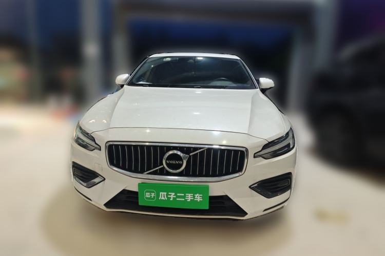Used Volvo S60 2020 T4 Zhiyi Luxury Edition Front