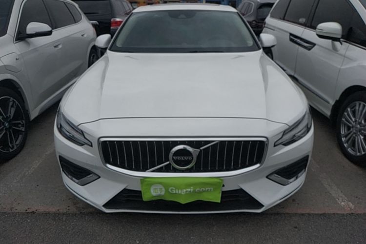 Used Volvo S60 2020 T4 Zhiyi Luxury Edition Front