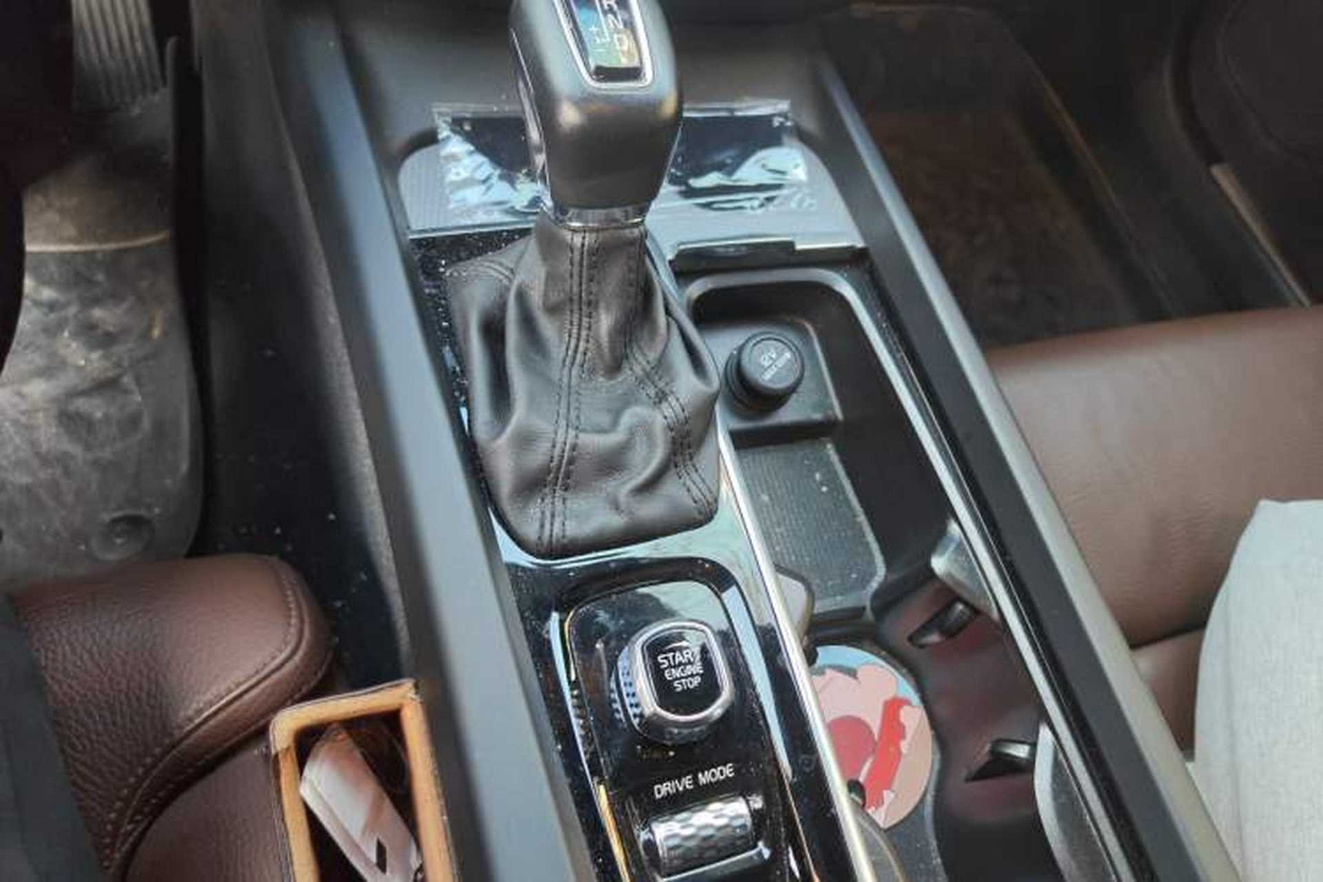 Used Volvo S60 2020 T4 Zhiyi Luxury Edition Gear Lever