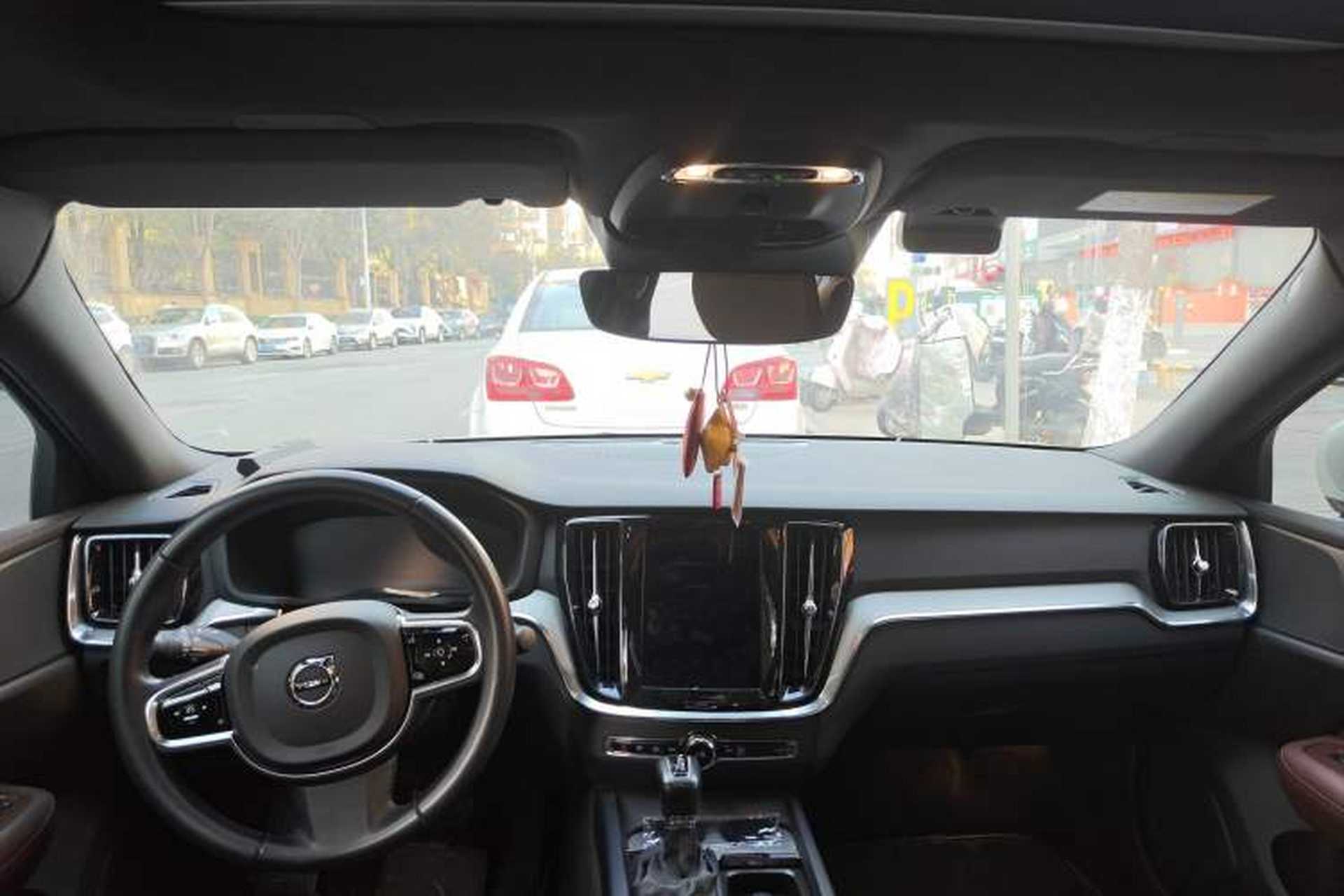 Used Volvo S60 2020 T4 Zhiyi Luxury Edition Headliner