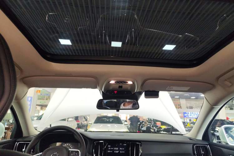 Used Volvo S60 2020 T4 Zhiyi Luxury Edition Headliner