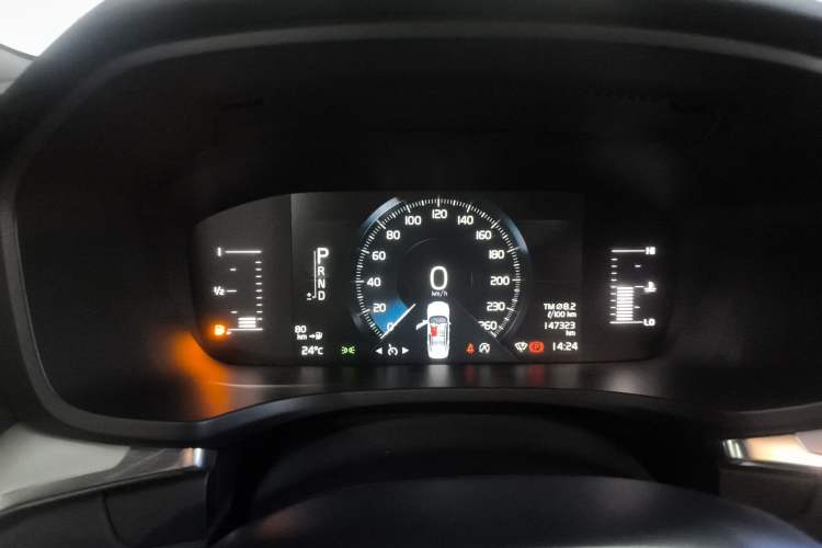 Used Volvo S60 2020 T4 Zhiyi Luxury Edition Instrument Cluster
