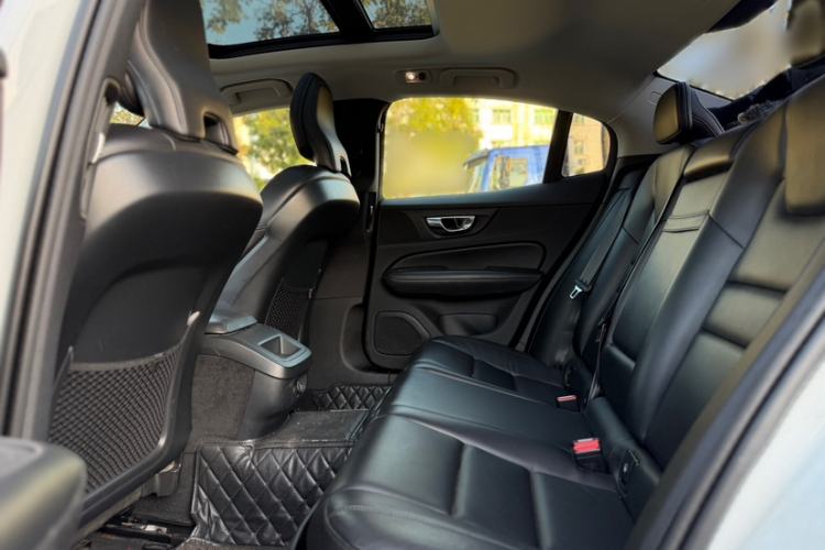 Used Volvo S60 2020 T4 Zhiyi Luxury Edition Interior 7
