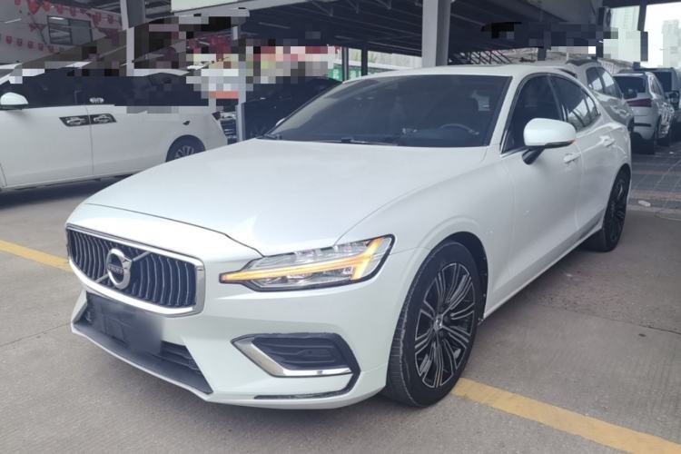 Used Volvo S60 2020 T4 Zhiyuan Sport Edition Guazi used car, China used car export, Used car for sale, Used cars, Cheapest cars for sale