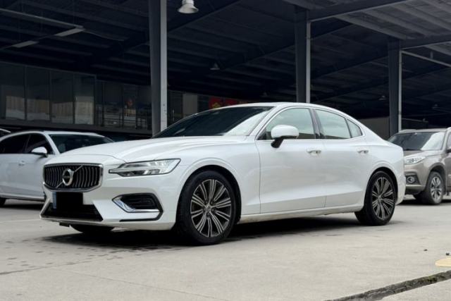 Used Volvo S60 2020 T4 Zhiyuan Sport Edition