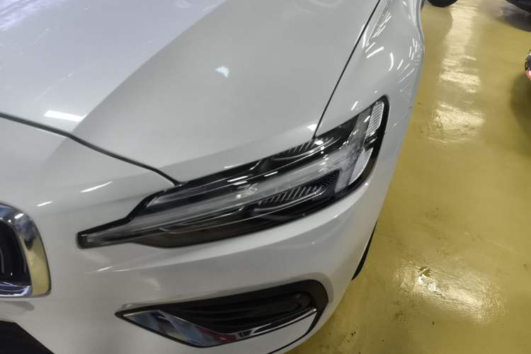 Used Volvo S60 2020 T4 Zhiyi Luxury Edition Left Front Headlight