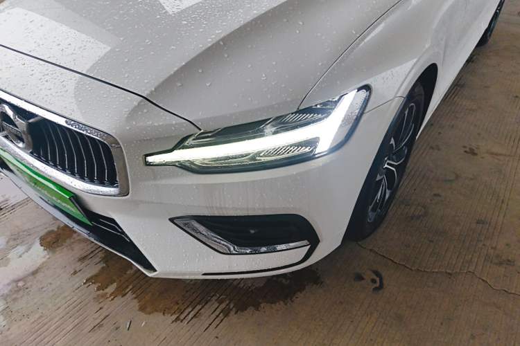 Used Volvo S60 2020 T4 Zhiyi Luxury Edition Left Front Headlight