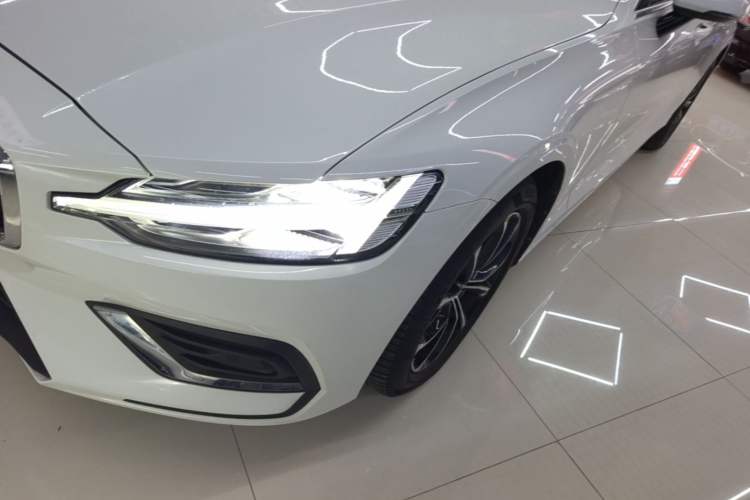 Used Volvo S60 2020 T4 Zhiyi Luxury Edition Left Front Headlight