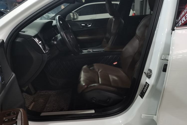 Used Volvo S60 2020 T4 Zhiyuan Luxury Edition Left Front Seat