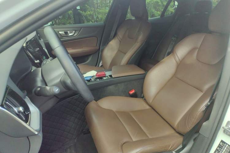 Used Volvo S60 2020 T4 Zhiyuan Luxury Edition Left Front Seat