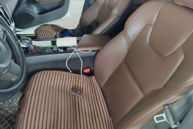 Used Volvo S60 2020 T4 Zhiyi Luxury Edition Left Front Seat
