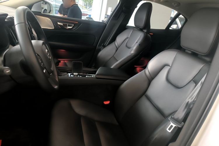 Used Volvo S60 2020 T4 Zhiyi Luxury Edition Left Front Seat