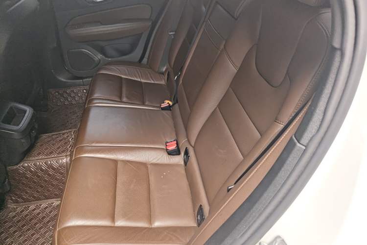 Used Volvo S60 2020 T4 Zhiyuan Luxury Edition Left Rear Seat