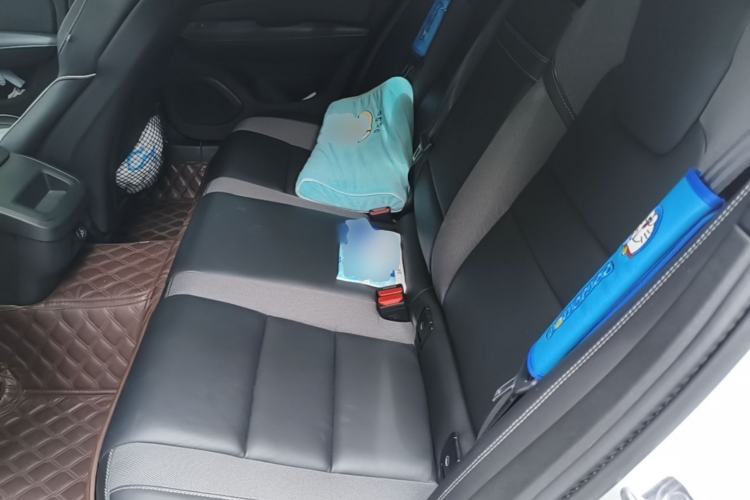 Used Volvo S60 2020 T4 Zhiyuan Sport Edition Left Rear Seat