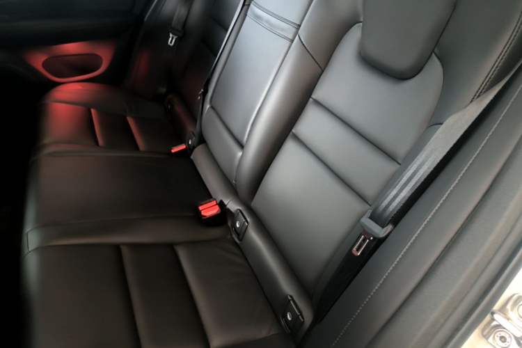 Used Volvo S60 2020 T4 Zhiyi Luxury Edition Left Rear Seat