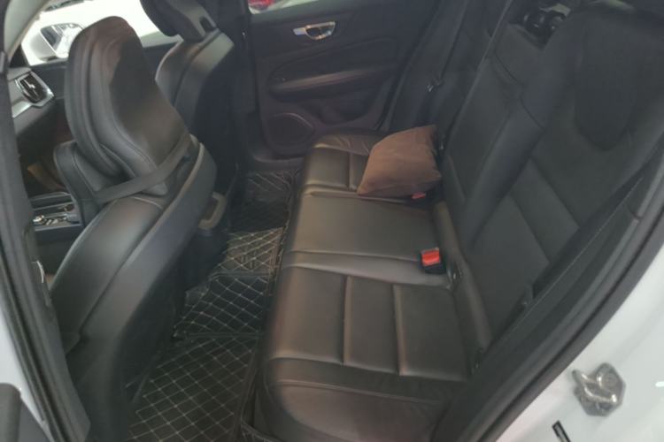 Used Volvo S60 2020 T4 Zhiyi Luxury Edition Left Rear Seat