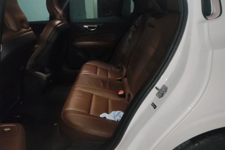 Used Volvo S60 2020 T4 Zhiyuan Luxury Edition Left Rear Seat