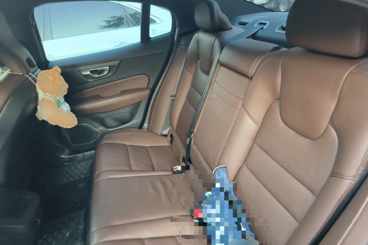 Used Volvo S60 2020 T4 Zhiyuan Luxury Edition Left Rear Seat