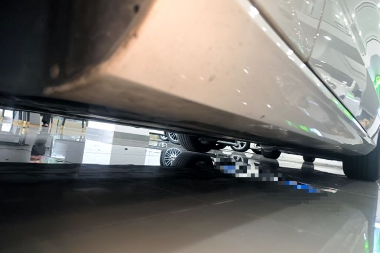 Used Volvo S60 2020 T4 Zhiyi Luxury Edition Left Side Sill