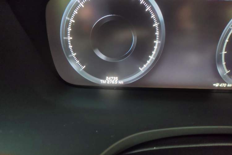 Used Volvo S60 2020 T4 Zhiyuan Luxury Edition Odometer Close Up