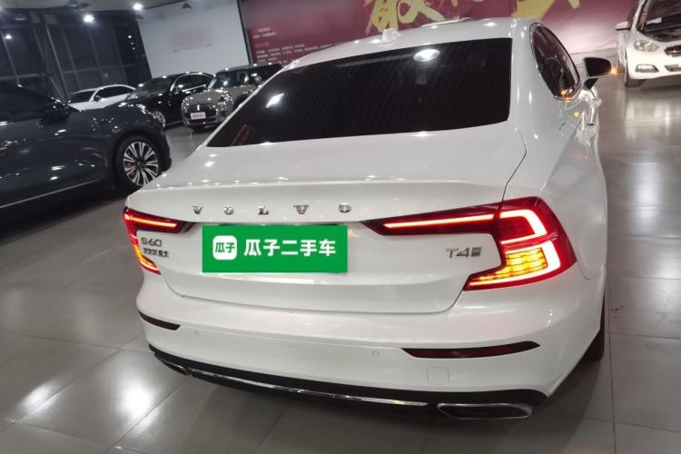 Used Volvo S60 2020 T4 Zhiyuan Luxury Edition Rear