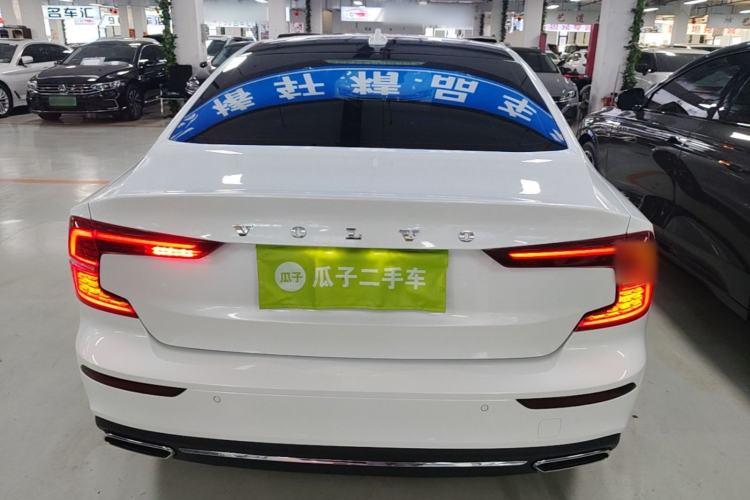Used Volvo S60 2020 T4 Zhiyi Luxury Edition Rear