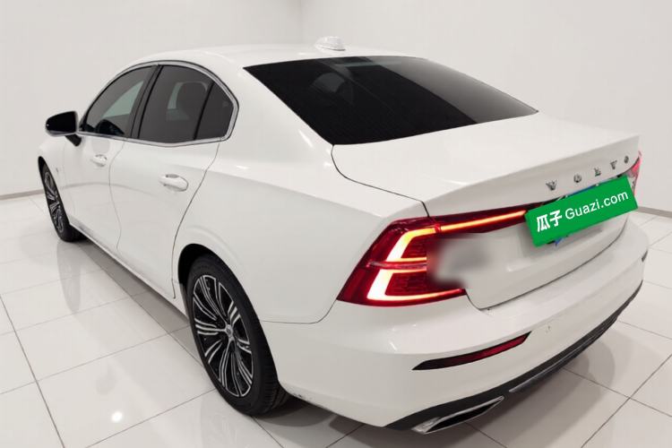 Used Volvo S60 2020 T4 Zhiyuan Luxury Edition Rear Left 45 Deg