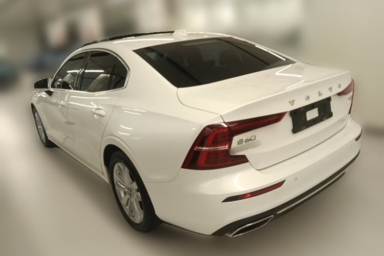 Used Volvo S60 2020 T3 SmartDrive Luxury Edition Rear Left 45 Deg