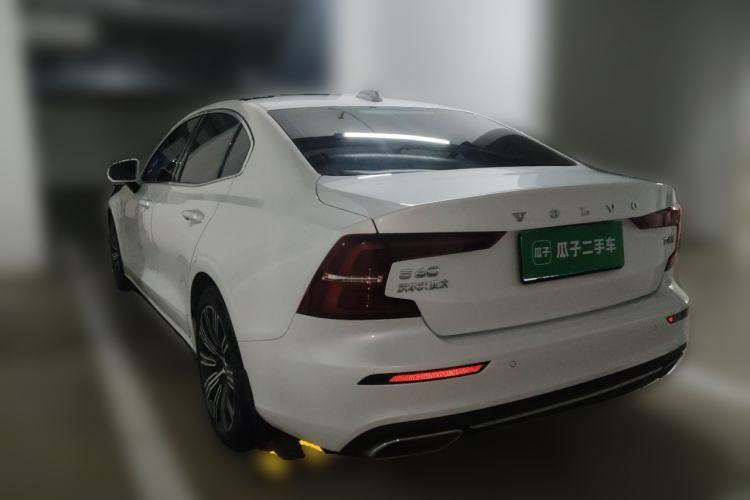 Used Volvo S60 2020 T4 Zhiyuan Luxury Edition Rear Left 45 Deg