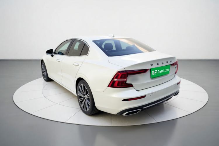 Used Volvo S60 2020 T4 Zhiyuan Luxury Edition Rear Left 45 Deg
