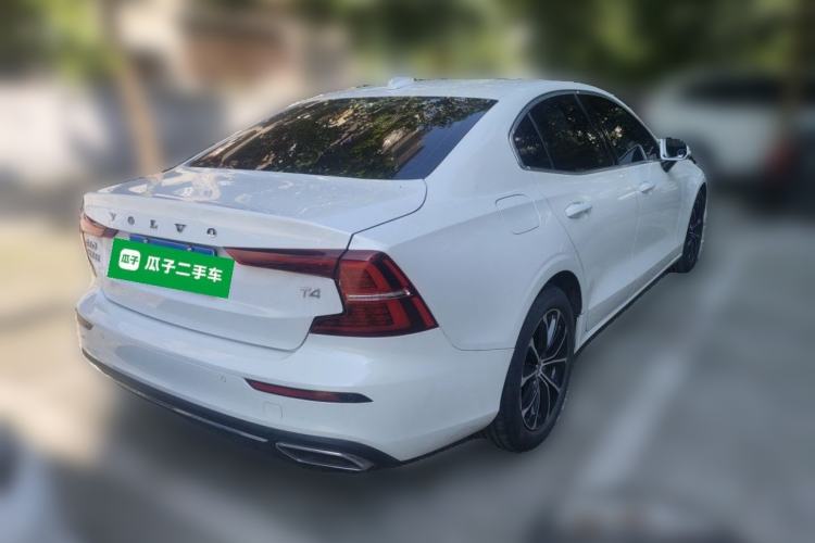 Used Volvo S60 2020 T4 Zhiyi Luxury Edition Rear Right 45 Deg