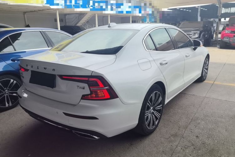 Used Volvo S60 2020 T4 Zhiyuan Sport Edition Rear Right 45 Deg