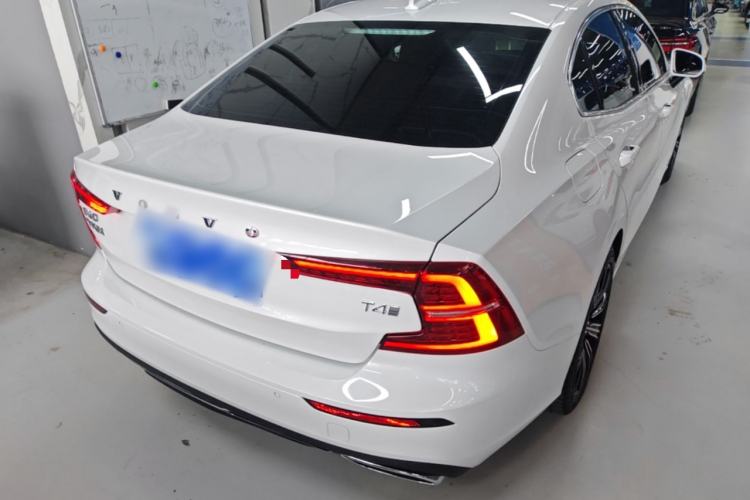 Used Volvo S60 2020 T4 Zhiyuan Luxury Edition Rear Right 45 Deg