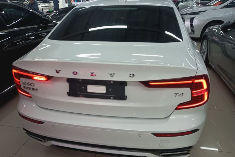 Used Volvo S60 2020 T4 Zhiyuan Sport Edition Rear