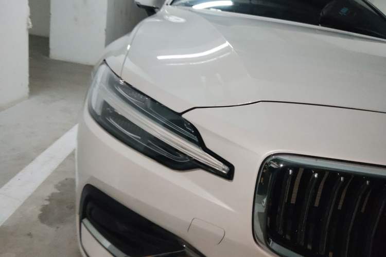 Used Volvo S60 2020 T4 Zhiyuan Luxury Edition Right Front Headlight