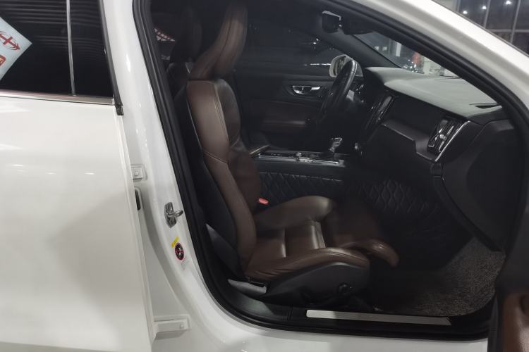 Used Volvo S60 2020 T4 Zhiyuan Luxury Edition Right Front Seat