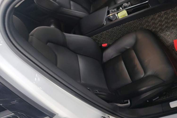 Used Volvo S60 2020 T4 Zhiyi Luxury Edition Right Front Seat