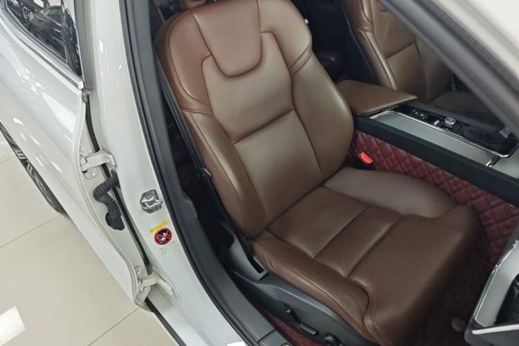 Used Volvo S60 2020 T4 Zhiyuan Luxury Edition Right Front Seat