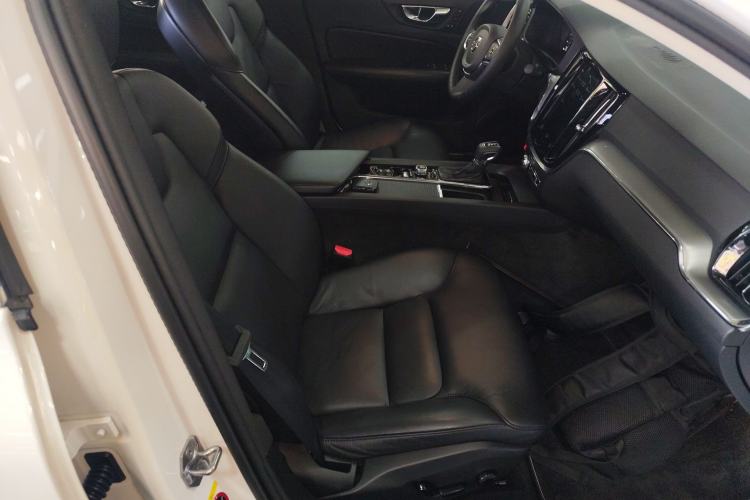 Used Volvo S60 2020 T4 Zhiyi Luxury Edition Right Front Seat