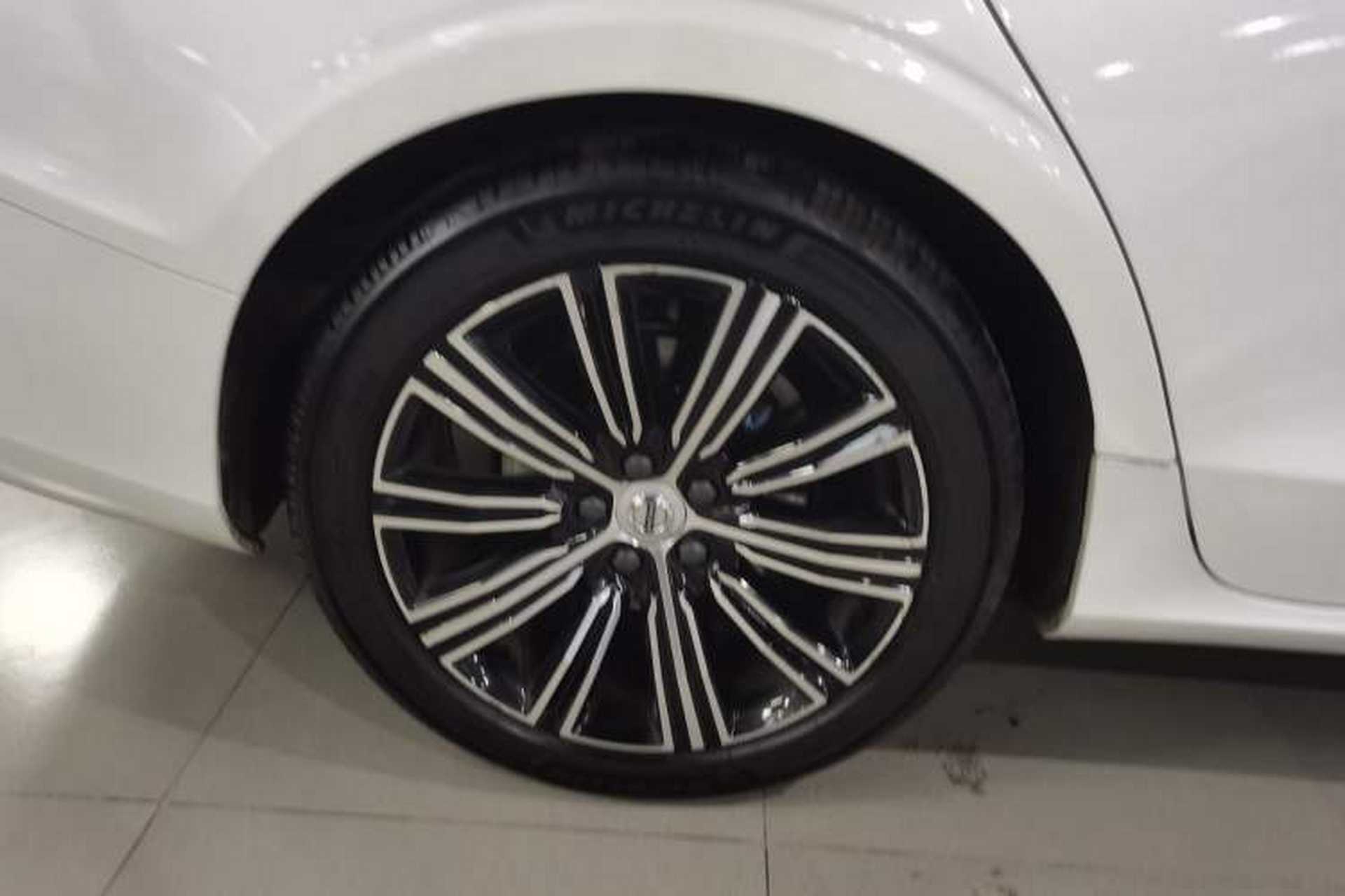 Used Volvo S60 2020 T4 Zhiyuan Luxury Edition Right Rear Wheel Hub